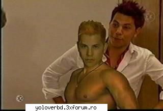 oo poza cu chris be first