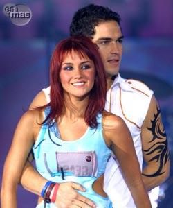 first poza poncho angelique boyer